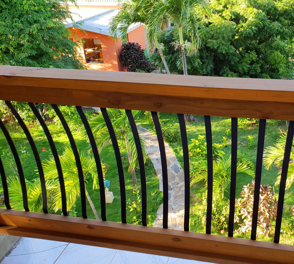 ספניש טאון Bayview Vacation Apartments מראה חיצוני תמונה