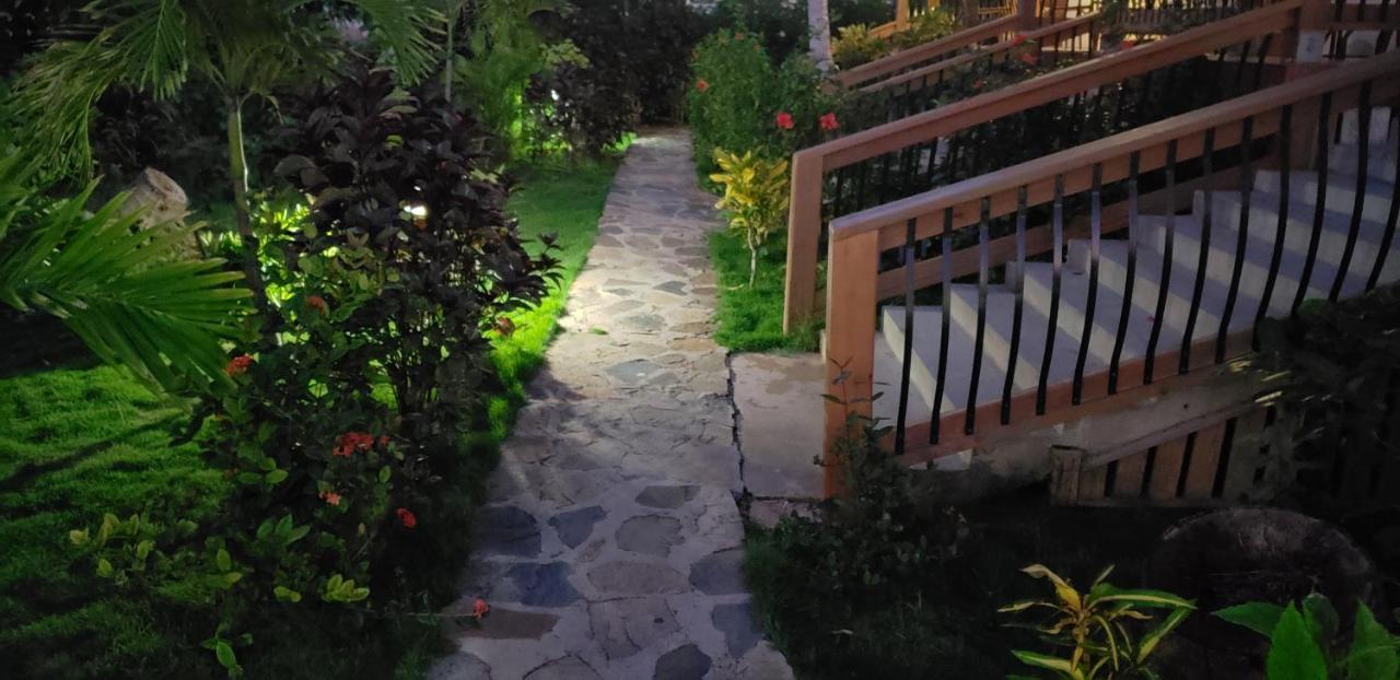 ספניש טאון Bayview Vacation Apartments מראה חיצוני תמונה