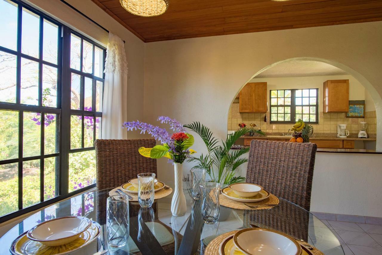 ספניש טאון Bayview Vacation Apartments מראה חיצוני תמונה