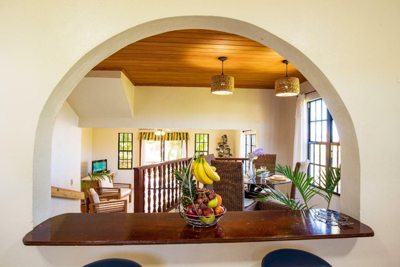ספניש טאון Bayview Vacation Apartments מראה חיצוני תמונה