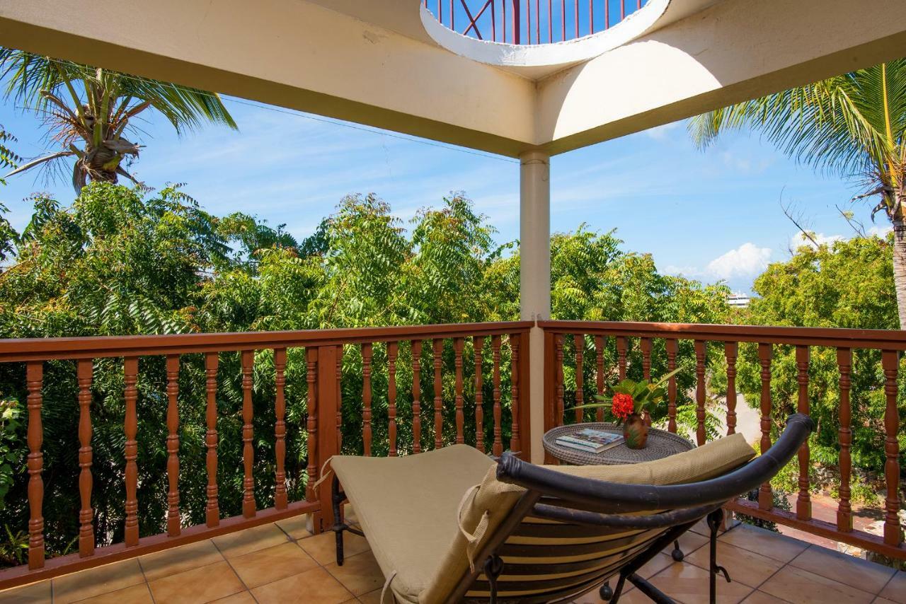ספניש טאון Bayview Vacation Apartments מראה חיצוני תמונה